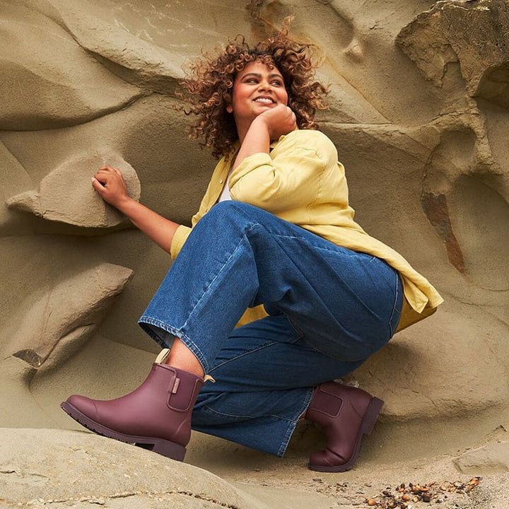 Bobbi Boot Enhanced Traction | Dark Cherry - Accessories