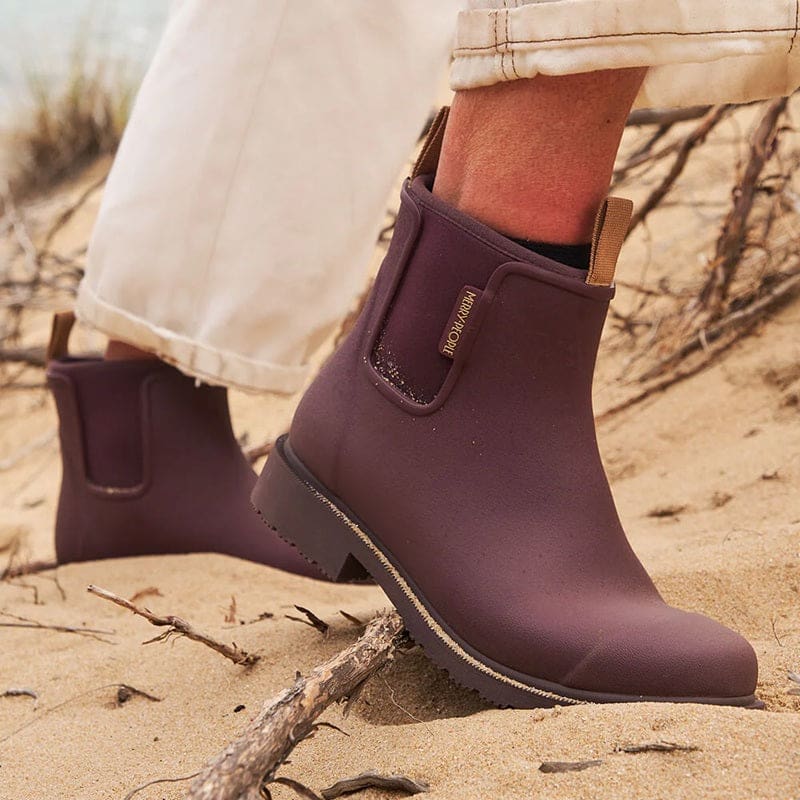 Bobbi Boot Enhanced Traction | Dark Cherry - Accessories