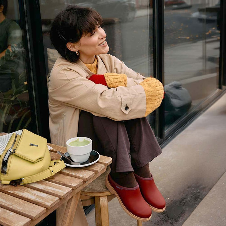 Billie Clog | Brick Red