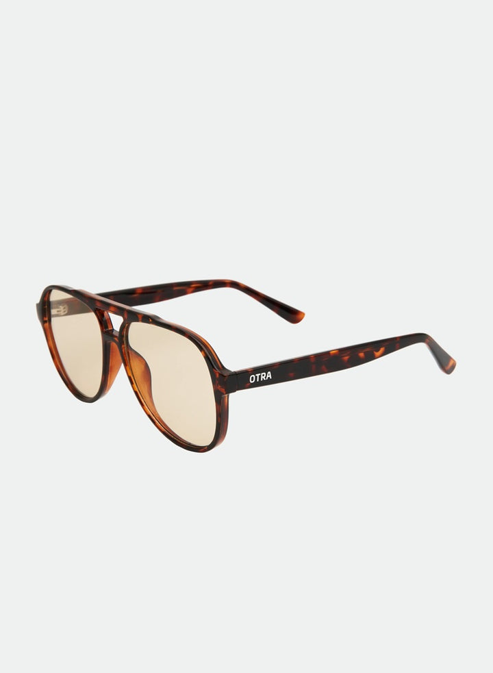 Stevie | Tort & Brown