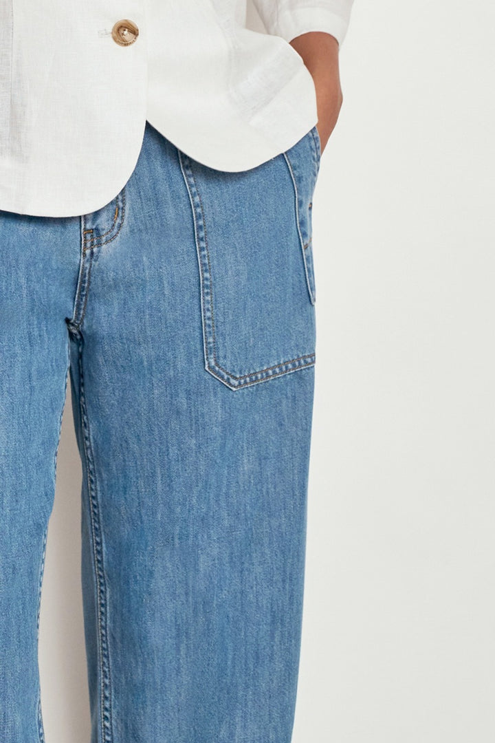 Ledger Jean | Mid Wash Denim