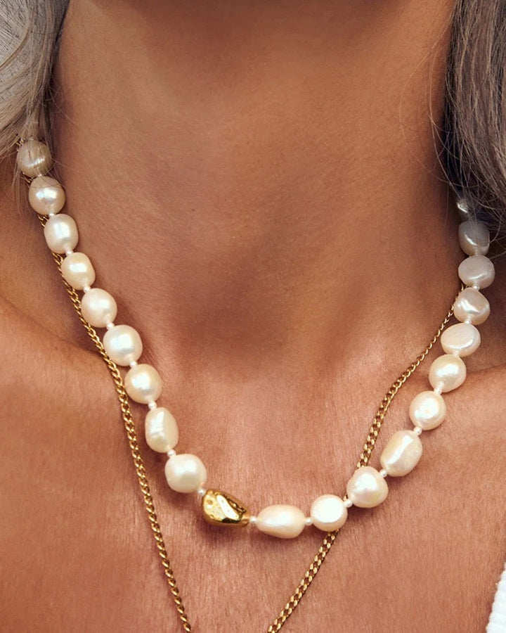 Hariette Pearl Necklace