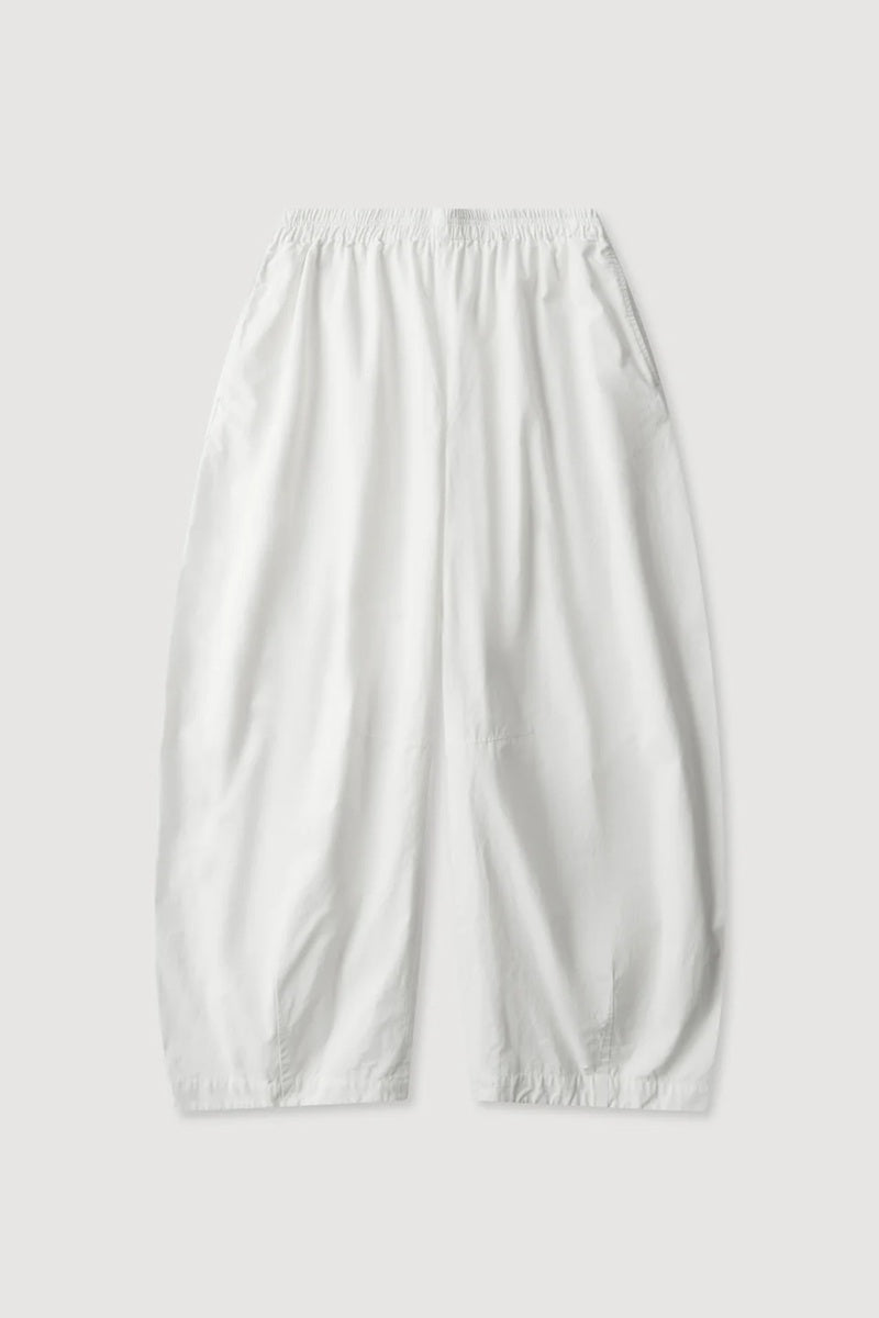 Lola Barrel Pant | White
