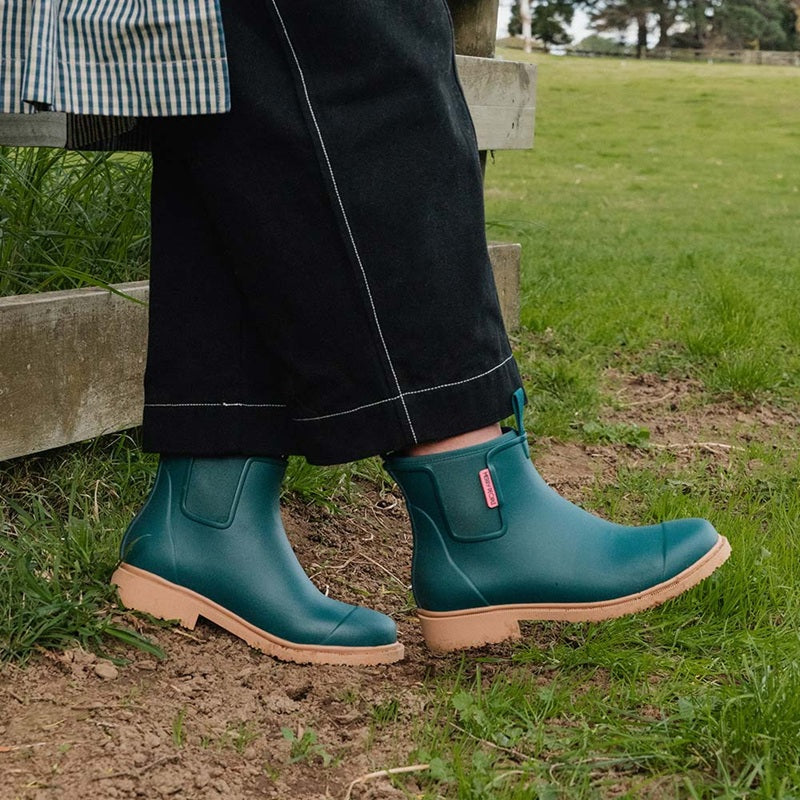 Bobbi Boot Enhanced Traction | Teal