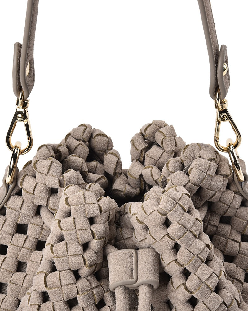 Box Weave Bucket Bag | Fawn
