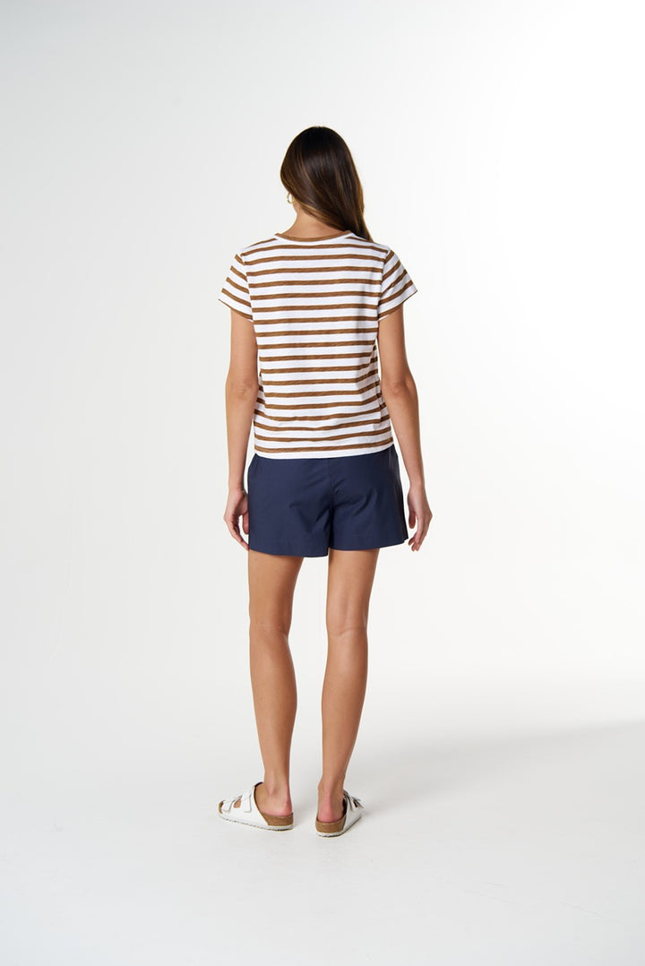 The Straight Cut Basic Tee White & Fox | C1378