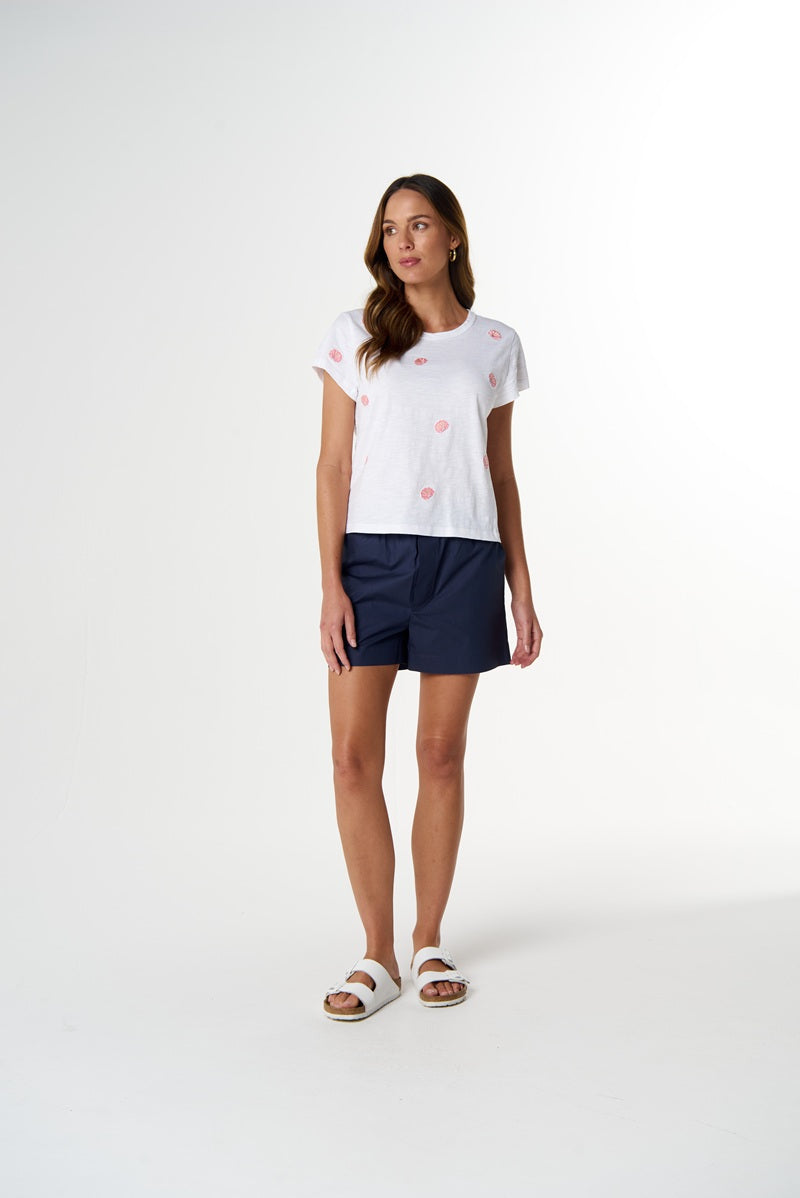 Shell Embroidered Tee White | C1378-69
