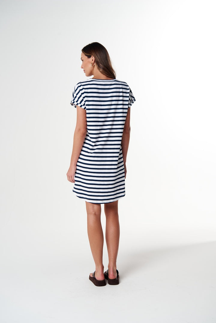 The Regular Tee Dress | White & Parisian C1655