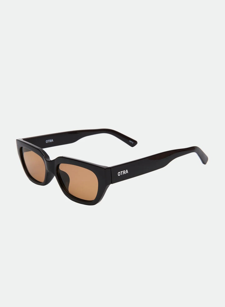 Cato | Chocolate & Brown