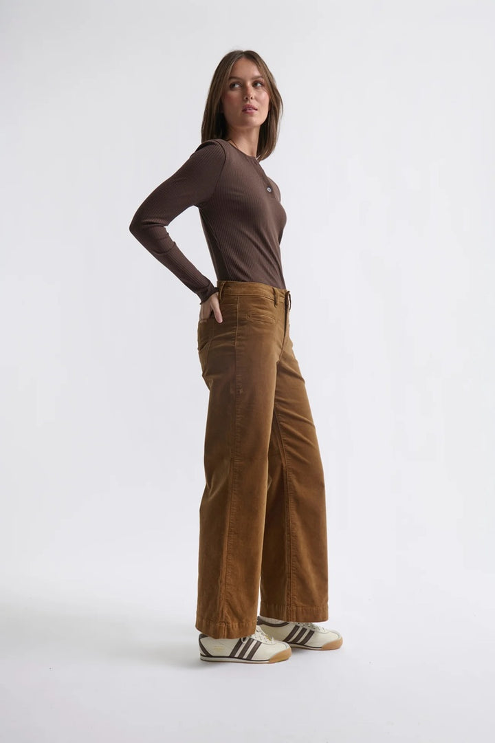 Freya Velvet Jean | Toffee