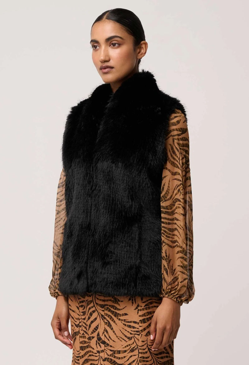 Hazel Faux Fur Vest | Black
