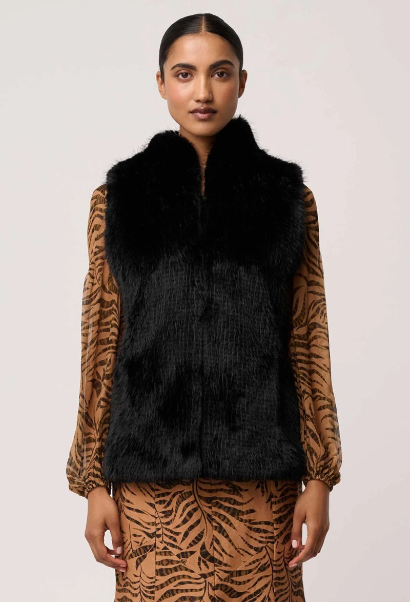 Hazel Faux Fur Vest | Black