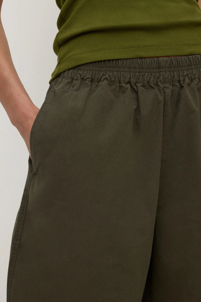 Lola Barrel Pant | Dark Military