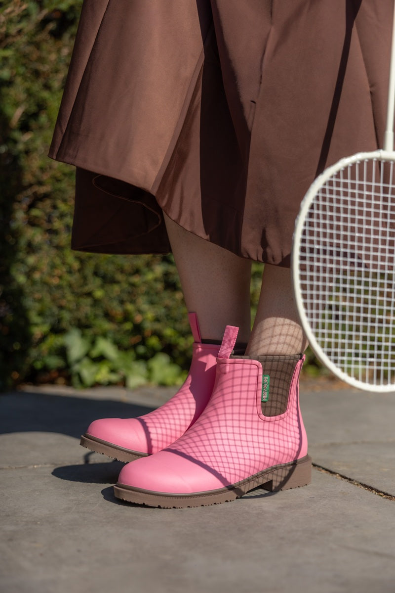 Bobbi Boot Enhanced Traction | Musk Pink