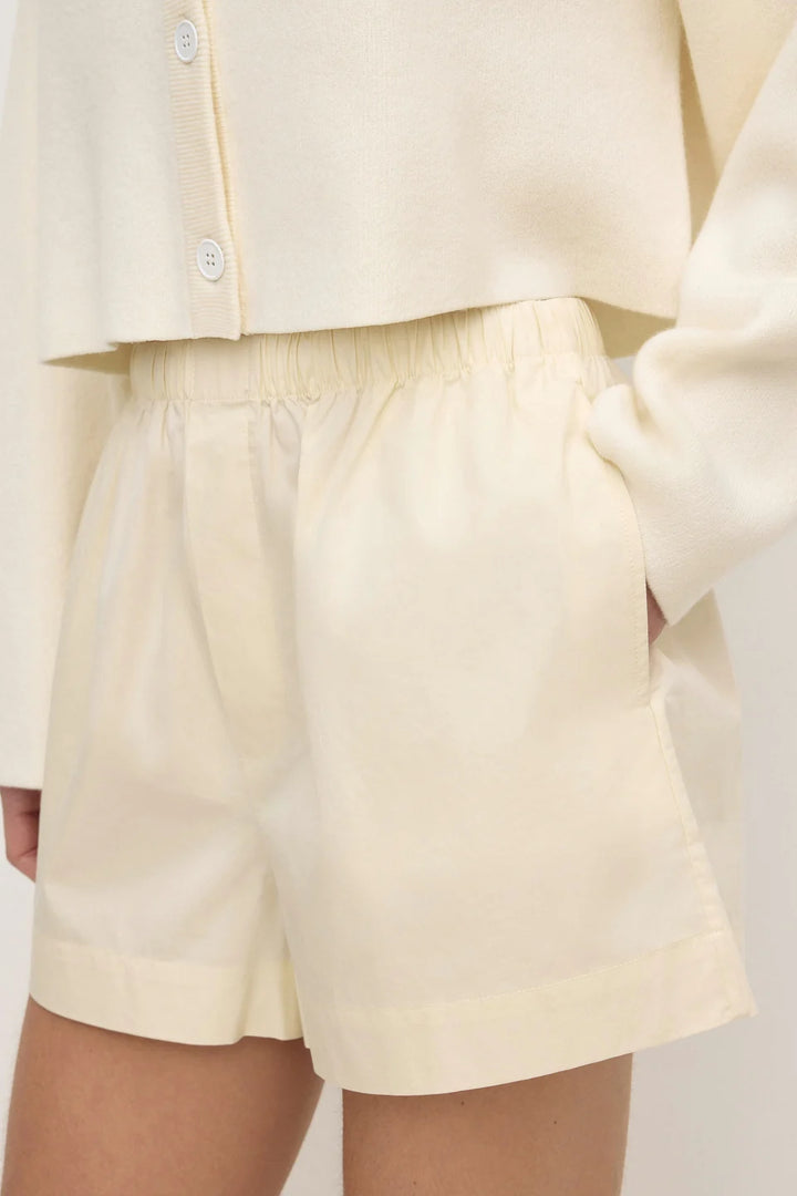 Micha Poplin Short | Vanilla