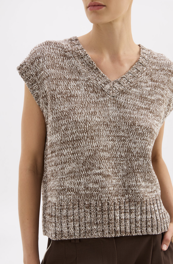 Mila Knit Vest | Walnut Speckle