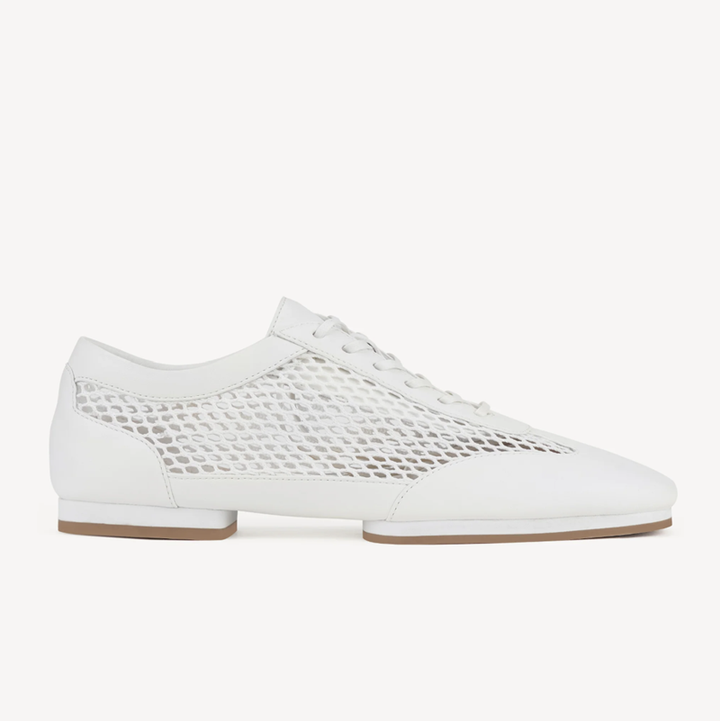 Remy | White