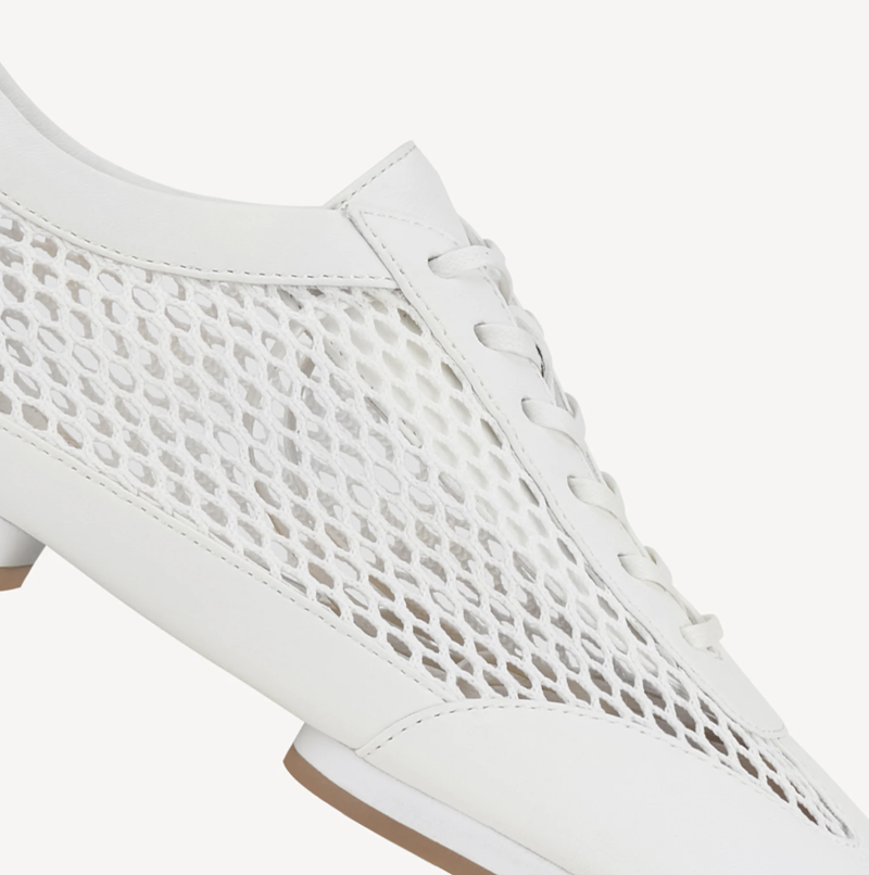 Remy | White