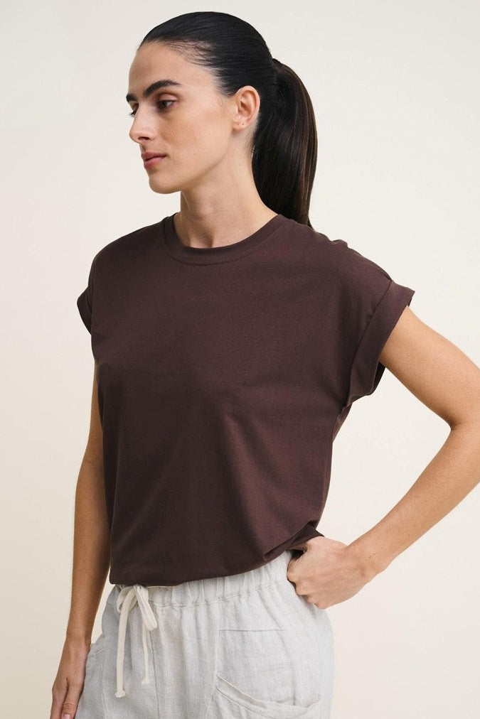 Rhodes Tee | Chocolate