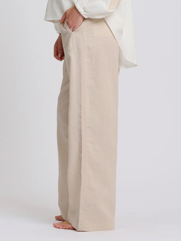 Phoebe High Waisted Pant | Biscuit