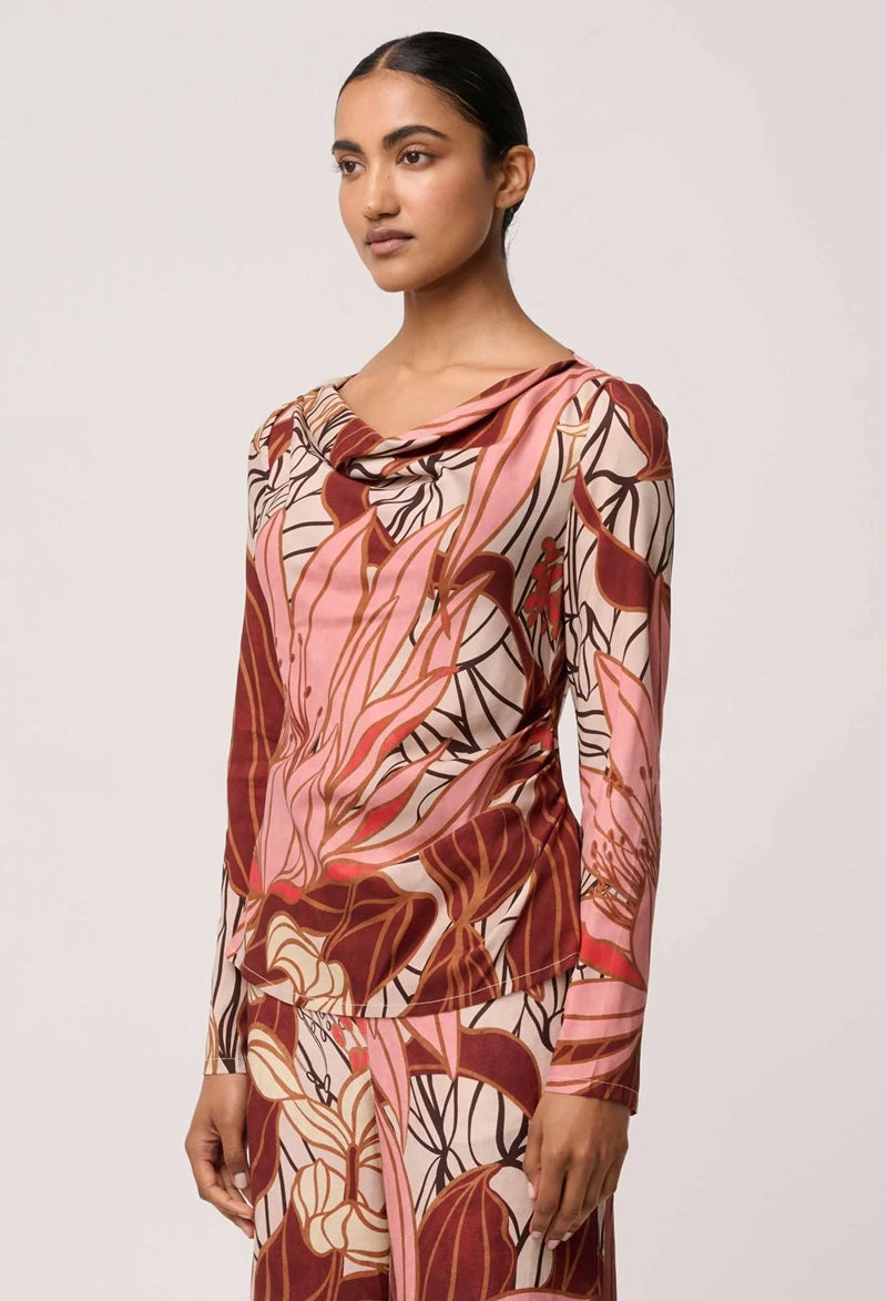 Serene Gold Detail Cupro Viscose Stretch Top | Cathedral Botanic
