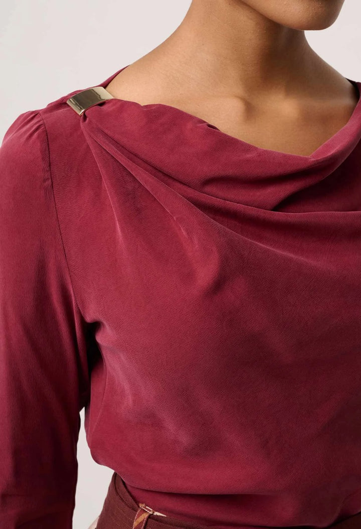 Serene Gold Detail Cupro Viscose Stretch Top | Ruby
