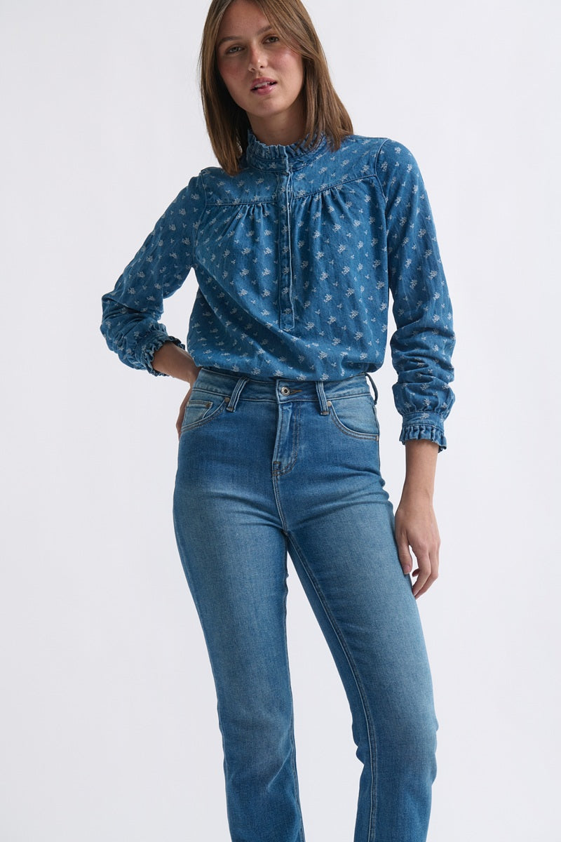 Tamara Shirt | Denim with Flower