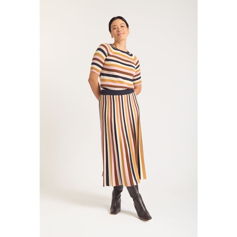 Avenue Top | Nutmeg - Tops