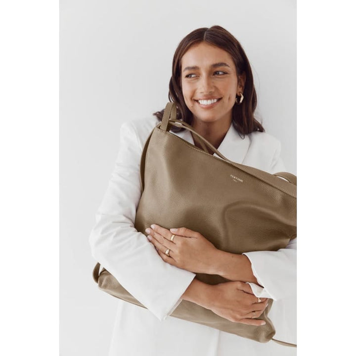 Bella XL 2-1 Convertible Backpack Tote | Taupe - Accessories