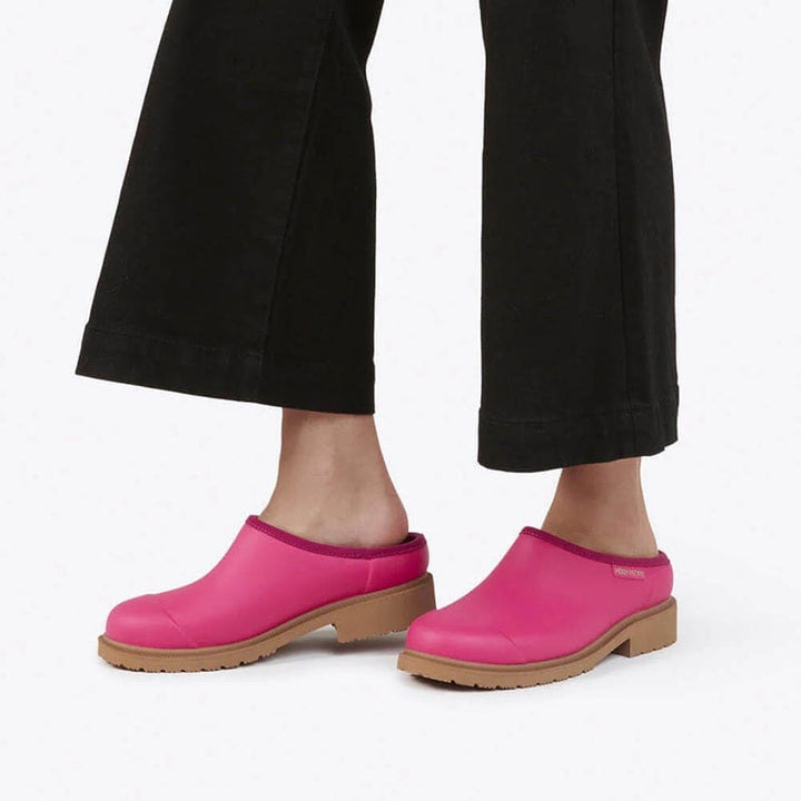 Billie Clog | Fuchsia Pink - Accessories