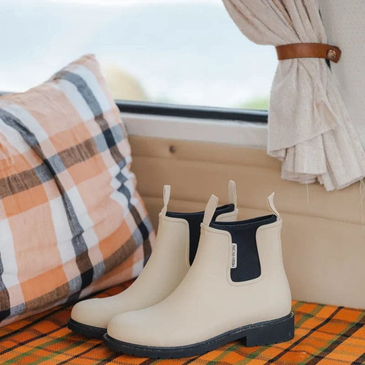 Bobbi Boot Enhanced Traction | Sand - Accessories