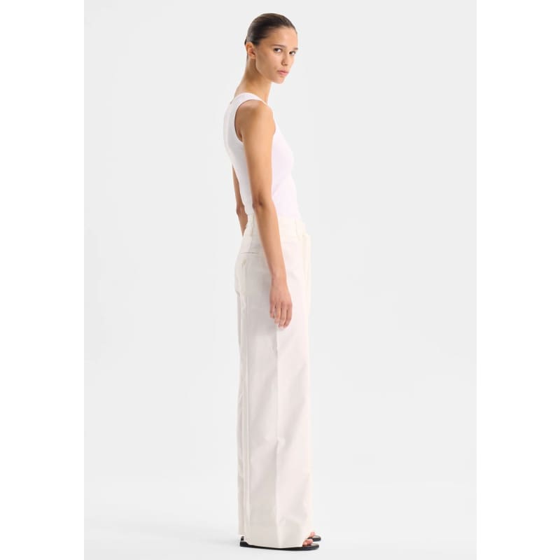 Elliott Pant | White Bottoms