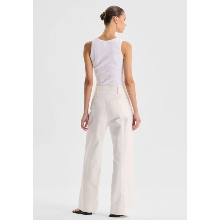Elliott Pant | White Bottoms