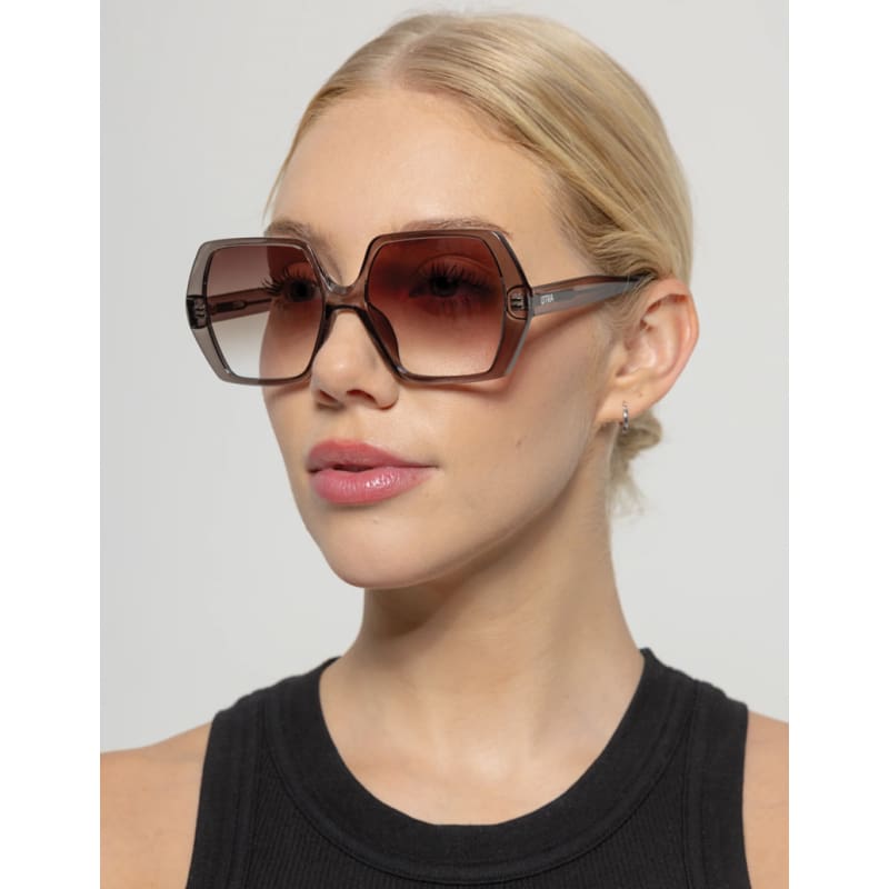 Fleur | Trans Olive & Brown Fade Accessories