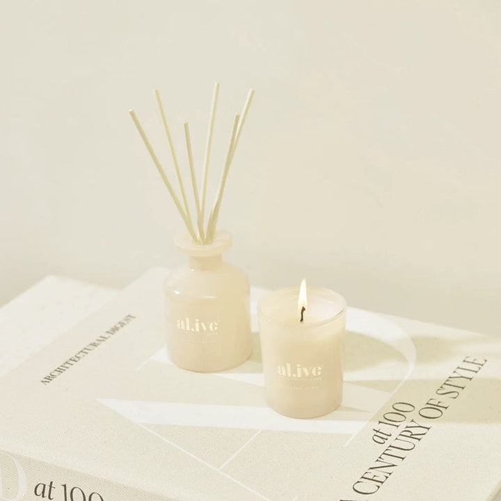 Mini Soy Candle Bauble | Golden Wattle & Citrus - Accessories