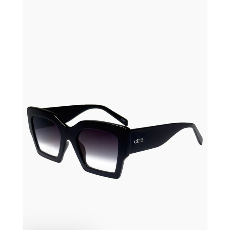 Pipa | Black & Smoke Fade Accessories