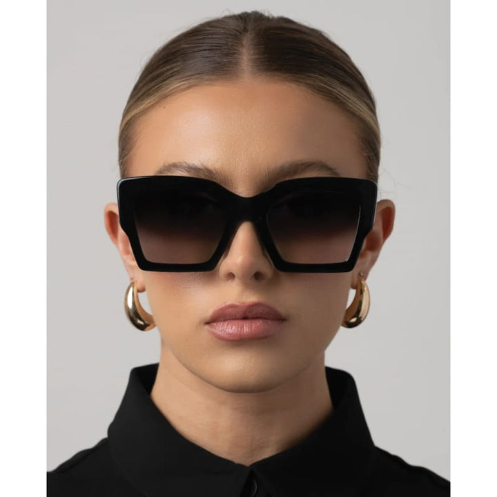 Pipa | Black & Smoke Fade Accessories