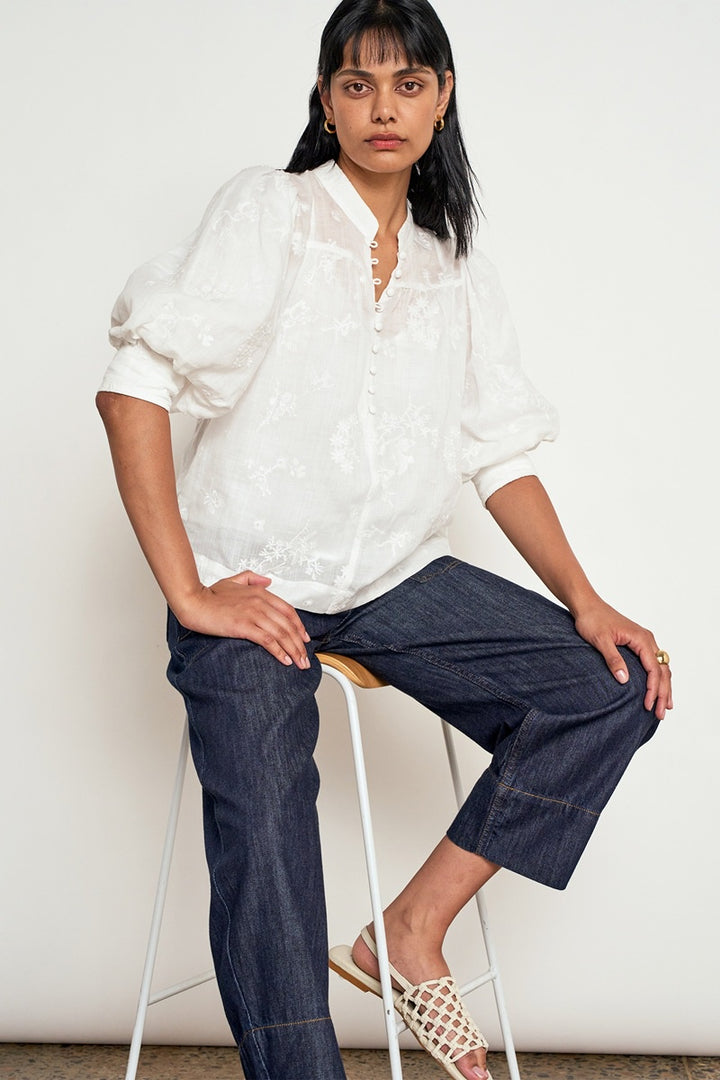 Poise Top | Porcelain