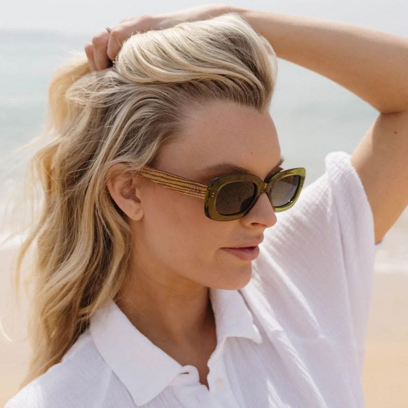 Vibe Moss Sunglasses | Khaki Frame Black Lens Walnut Arms - Accessories