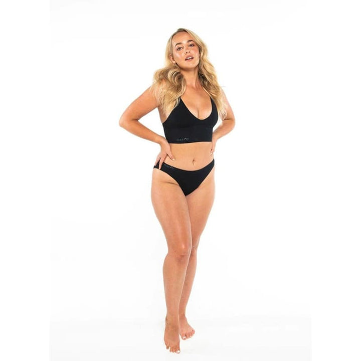 Callie Brief Natural Hip Bikini Black - Bottoms